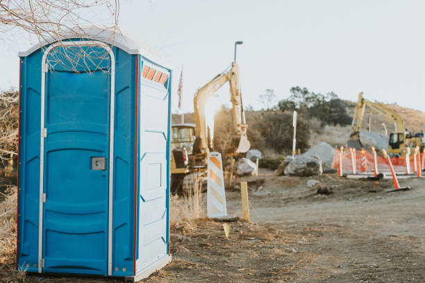 Best Portable restroom trailer rental  in Elmwood, LA